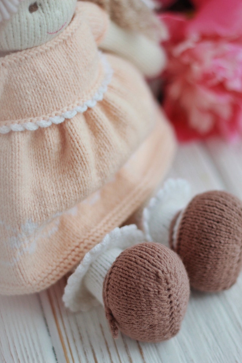 Sweetheart Doll Knitting Pattern