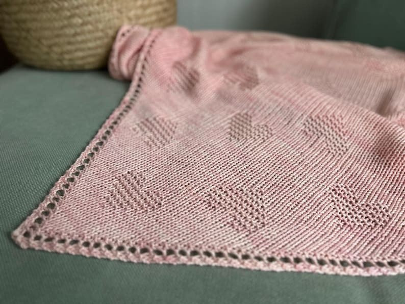 PinkAura Blanket Knitting Pattern