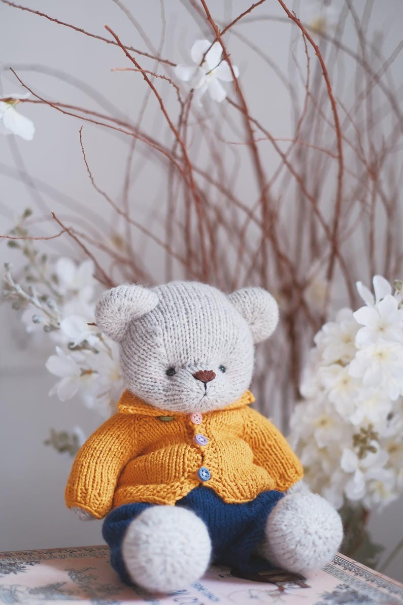 Dreamy Bear Knitting Pattern
