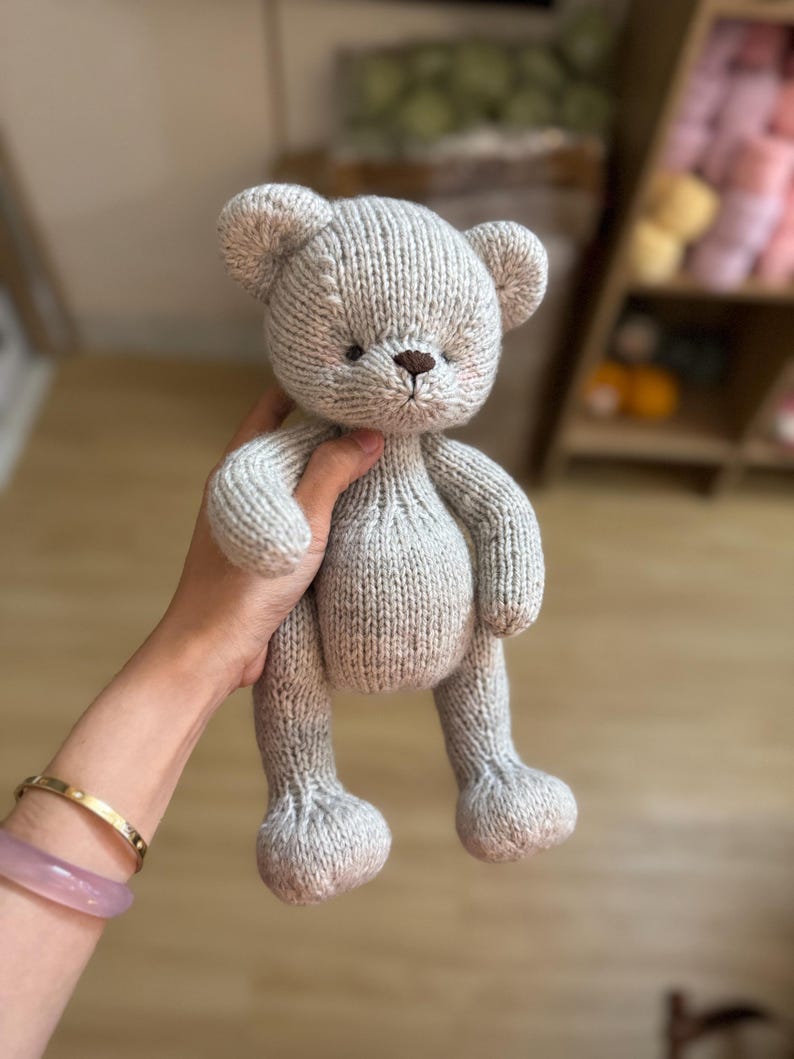 Dreamy Bear Knitting Pattern