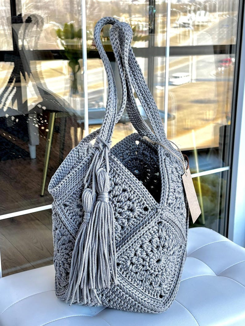 Tassel Tote Crochet Pattern