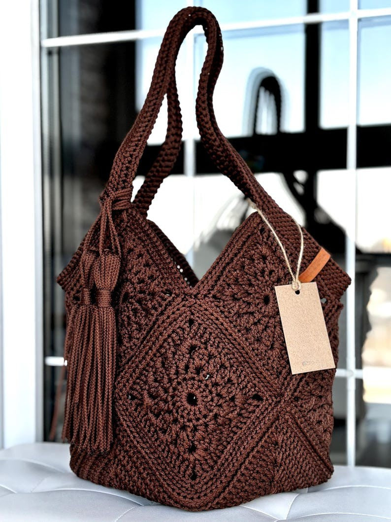 Tassel Tote Crochet Pattern