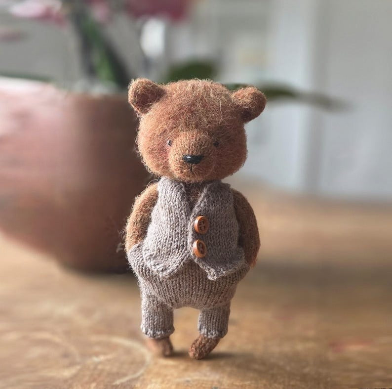 Honey Bear Knitting Pattern