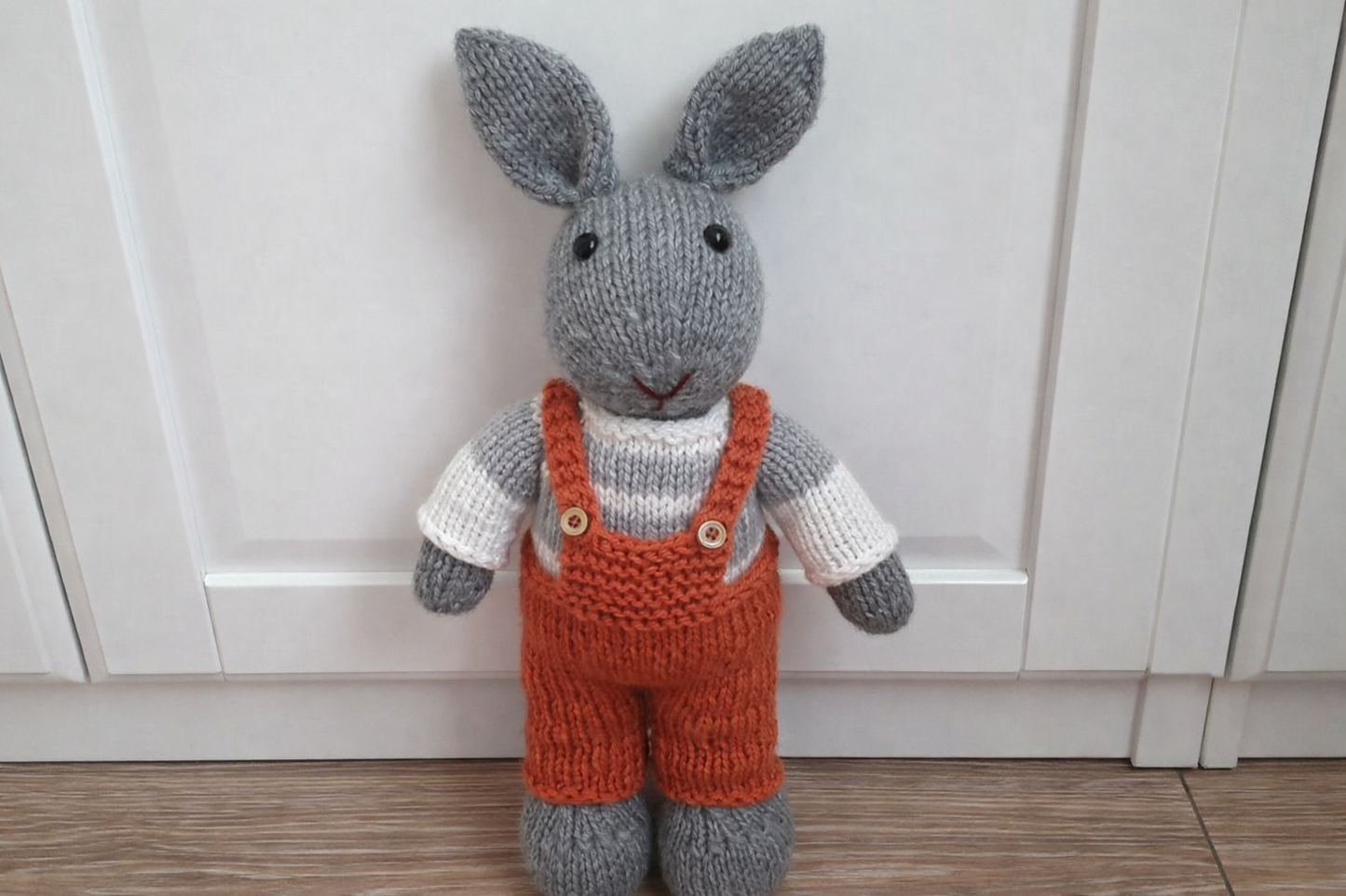 Raisin Bunny Knitting Pattern