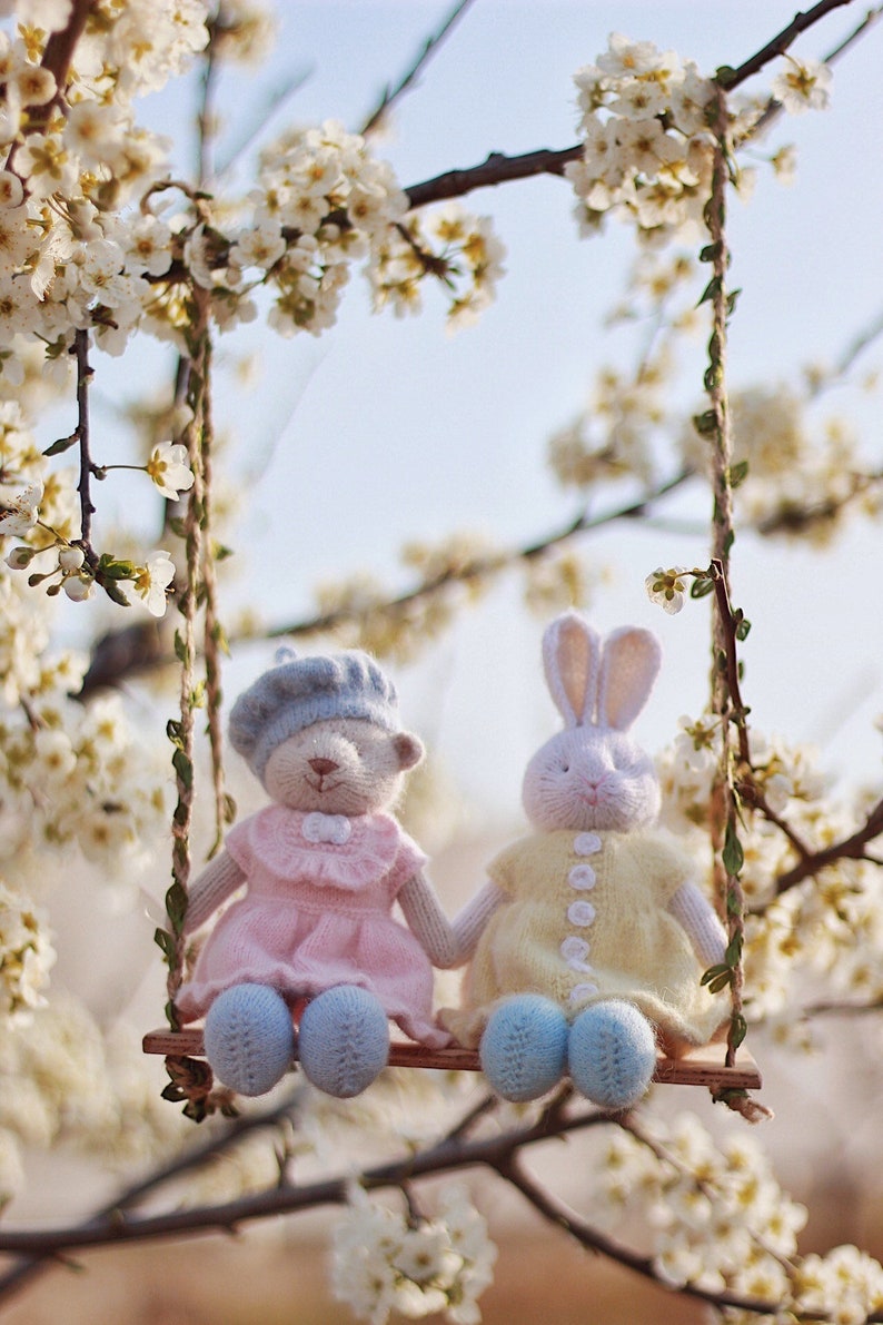 Rosy Bear Knitting Pattern
