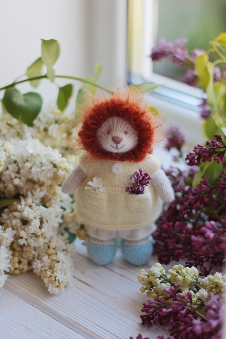 Sunny Lion Knitting Pattern