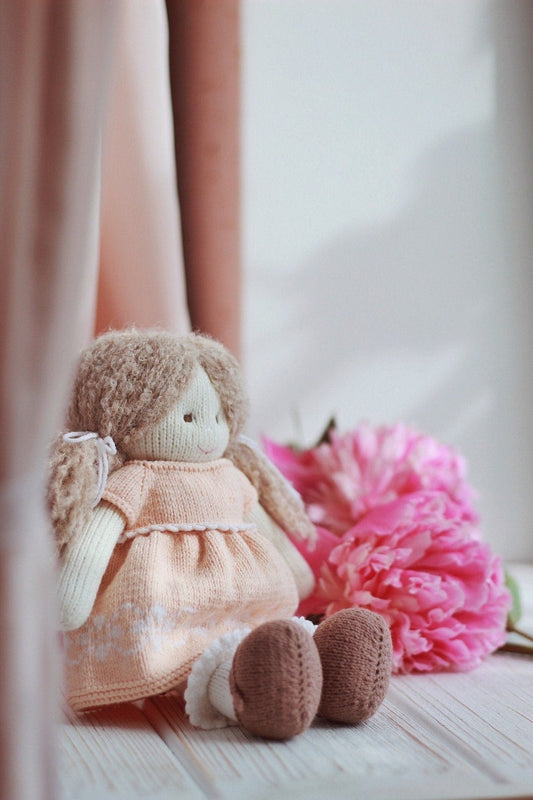Sweetheart Doll Knitting Pattern