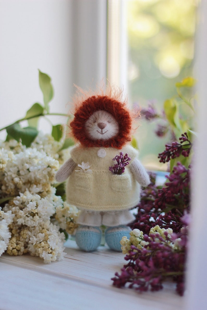Sunny Lion Knitting Pattern
