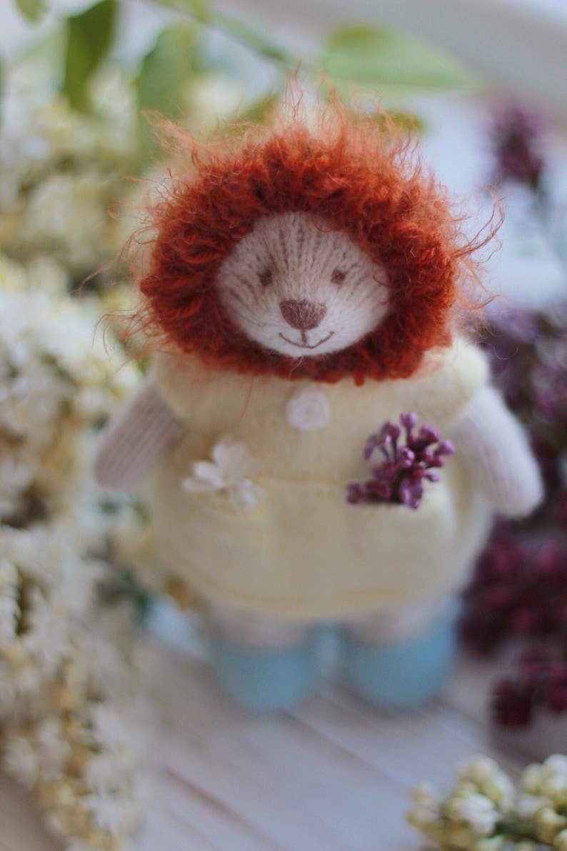 Sunny Lion Knitting Pattern