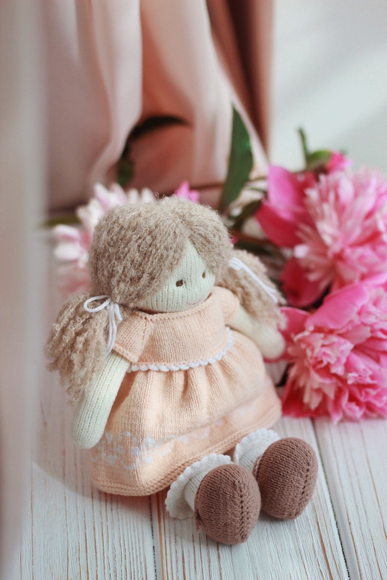 Sweetheart Doll Knitting Pattern
