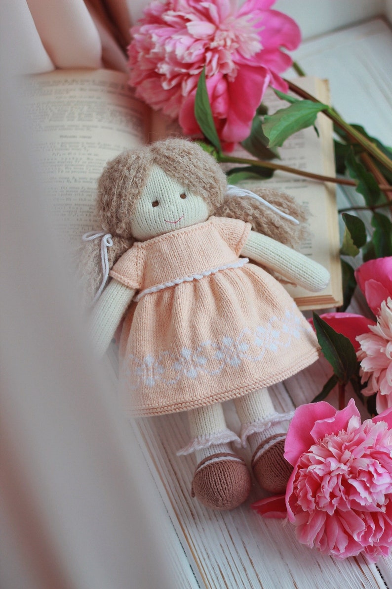 Sweetheart Doll Knitting Pattern