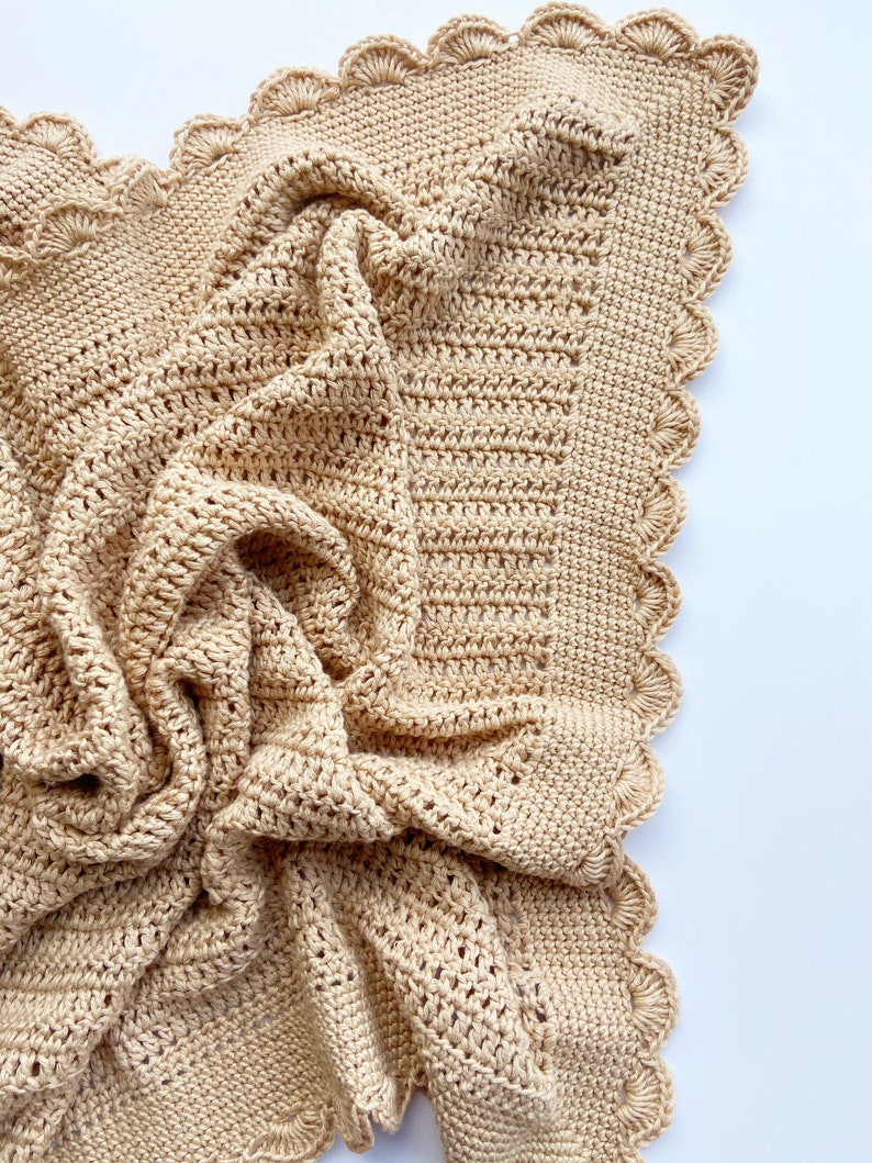 Vanilla Bloom Blanket Crochet Pattern