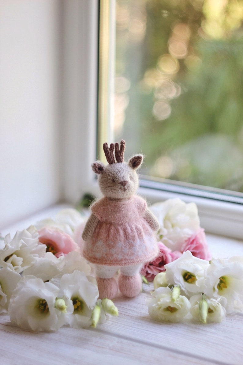 Deer Couple Knitting Pattern