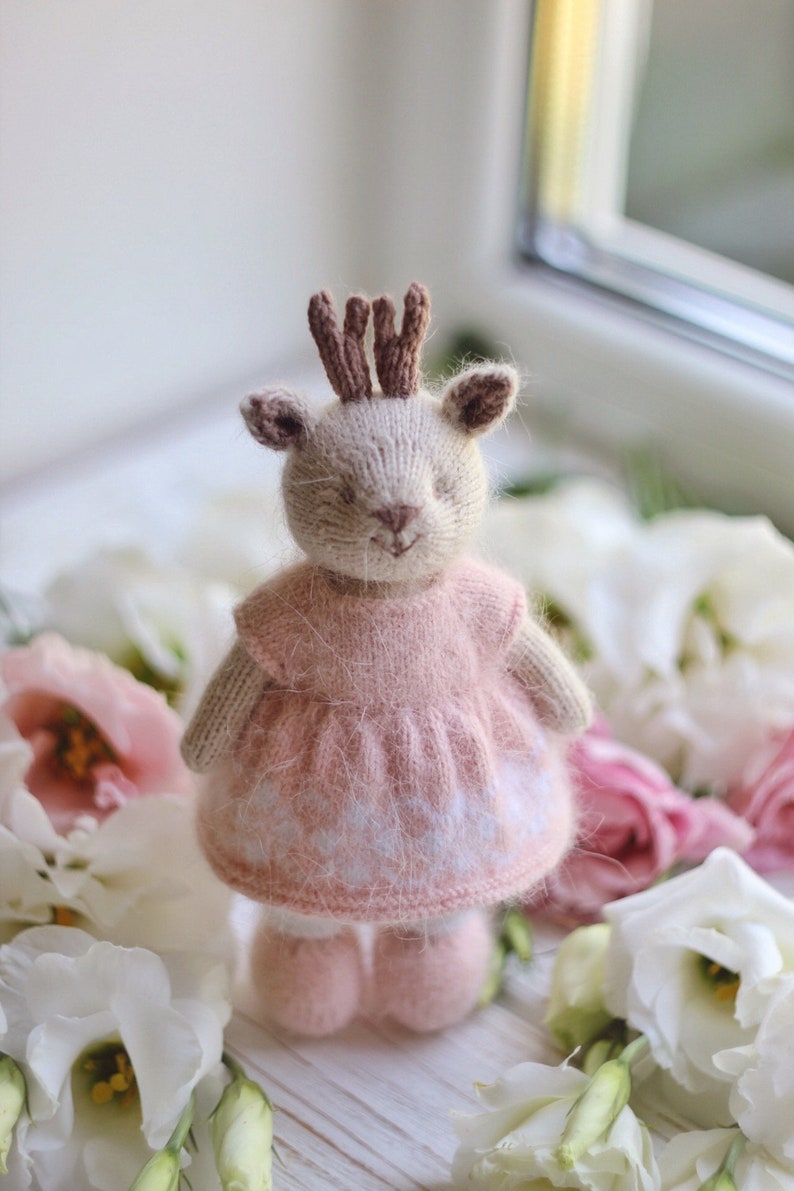 Deer Couple Knitting Pattern