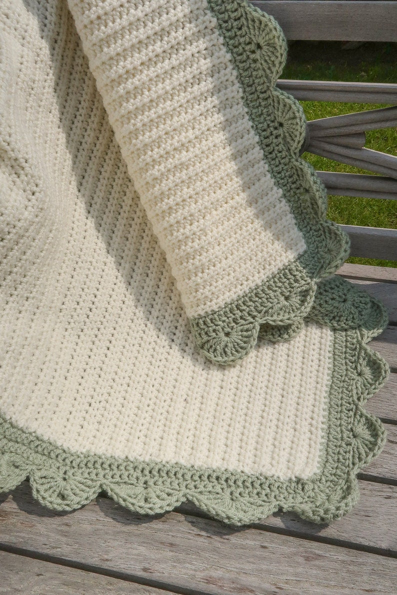 Scallop Blanket Crochet Pattern