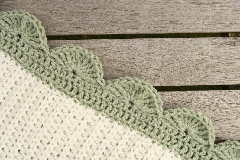 Scallop Blanket Crochet Pattern