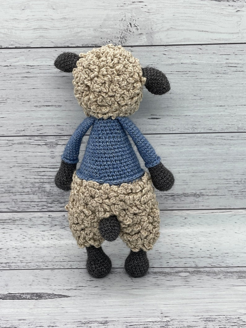 Woolly Sheep Crochet Pattern