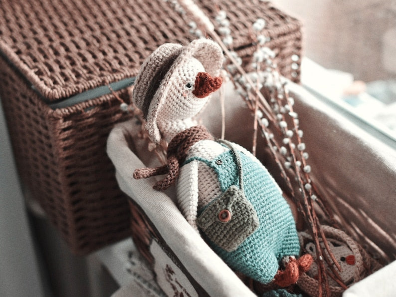 Hazel Goose Crochet Pattern