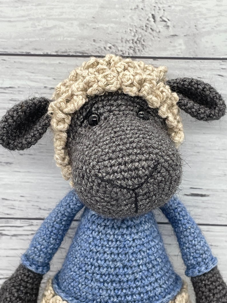 Woolly Sheep Crochet Pattern