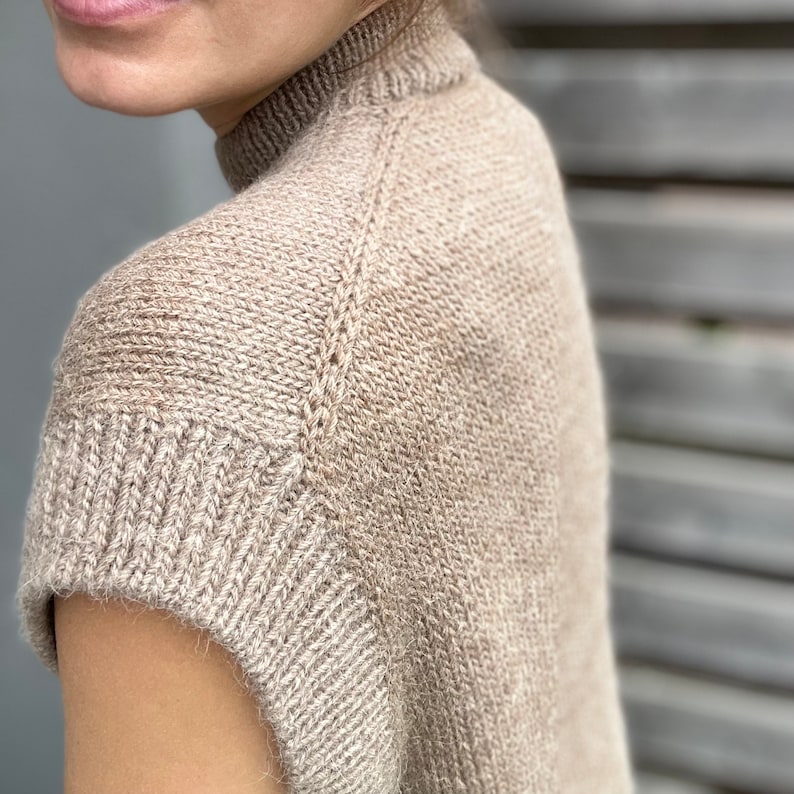 Stoneveil Vest Knitting Pattern