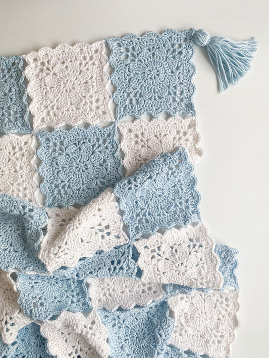 Snowflower Blanket Crochet Pattern