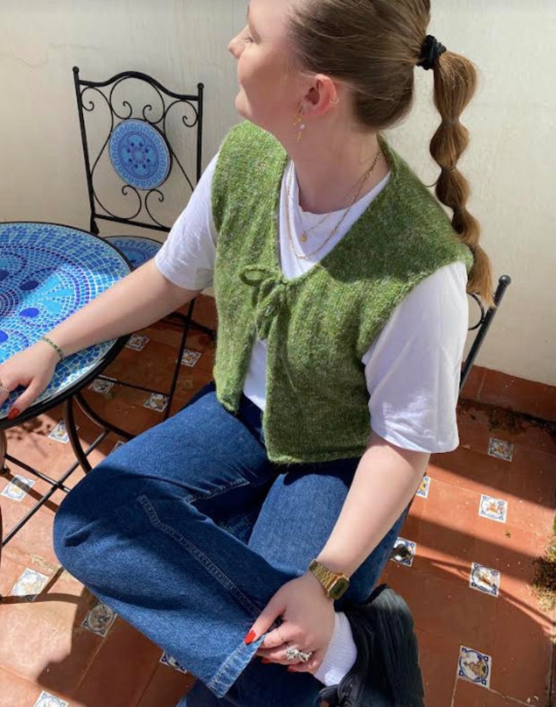 Roselle Vest Knitting Pattern