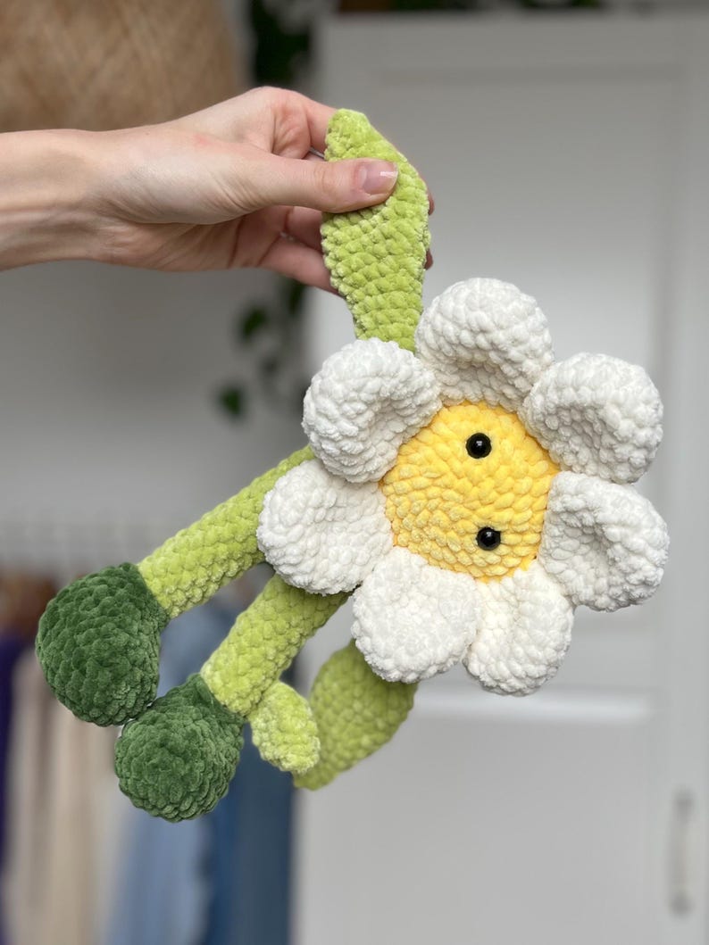 Happy Petals Crochet Pattern