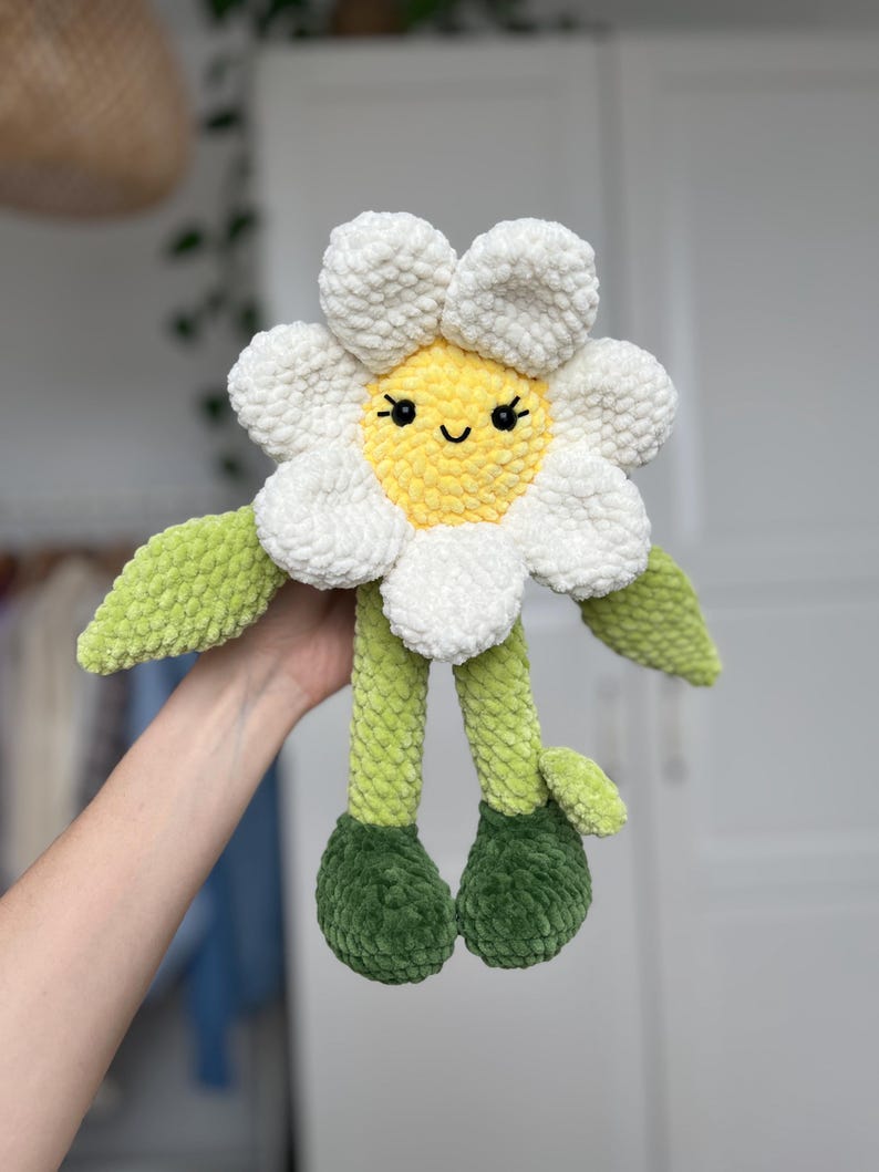 Happy Petals Crochet Pattern