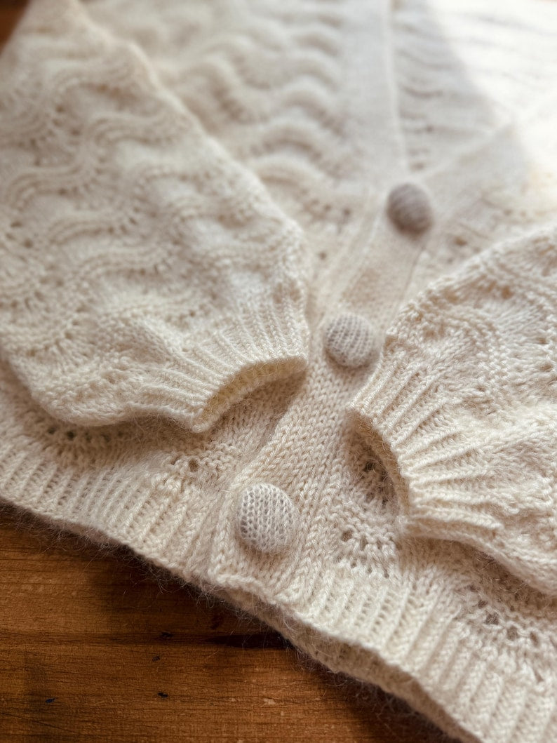 Pearlwave Cardigan Knitting Pattern