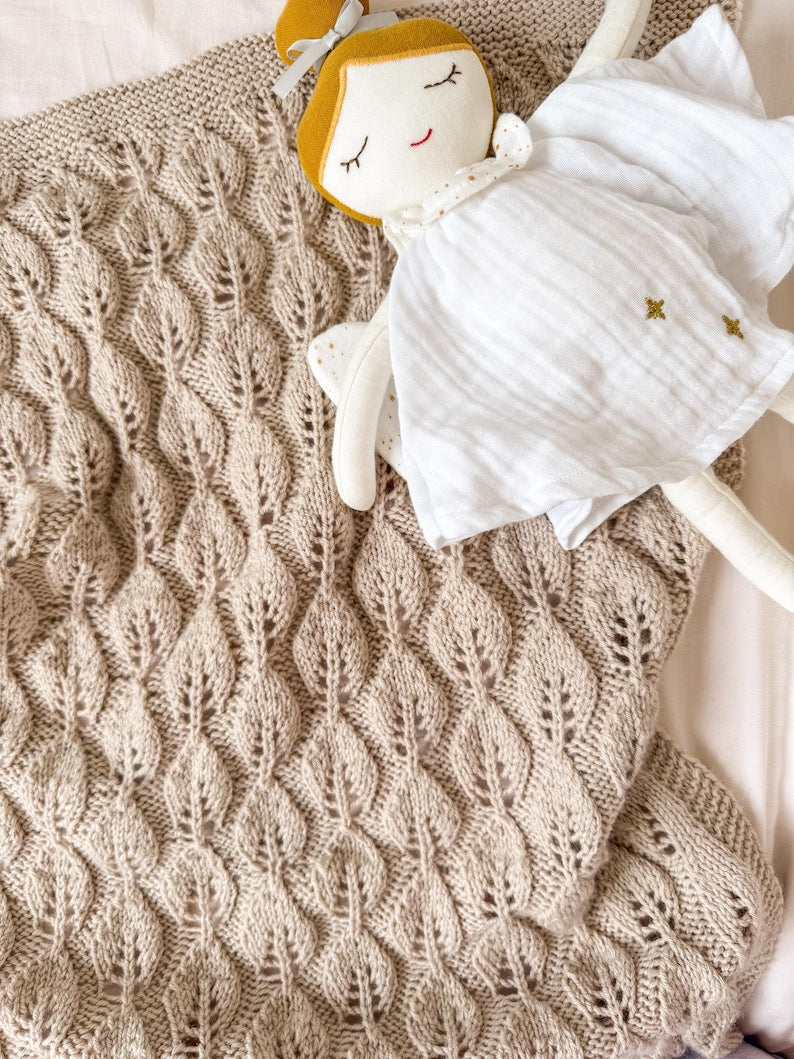 Leaf Blanket Knitting Pattern