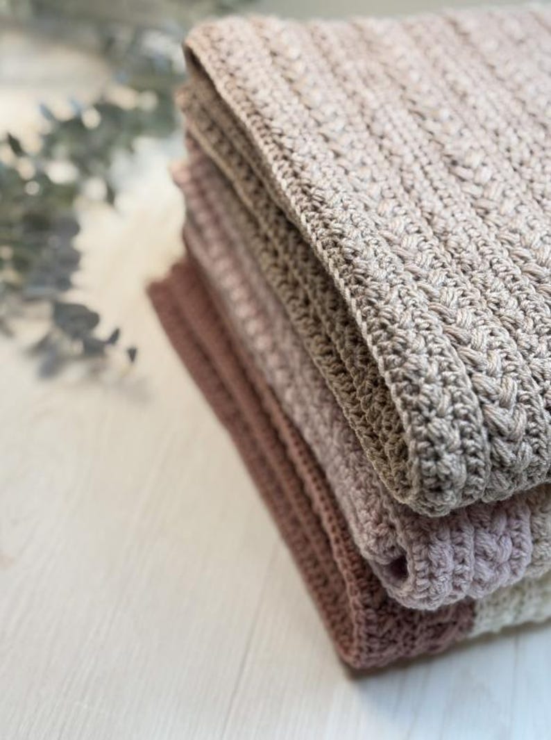 Caramel Rose Blanket Crochet Pattern