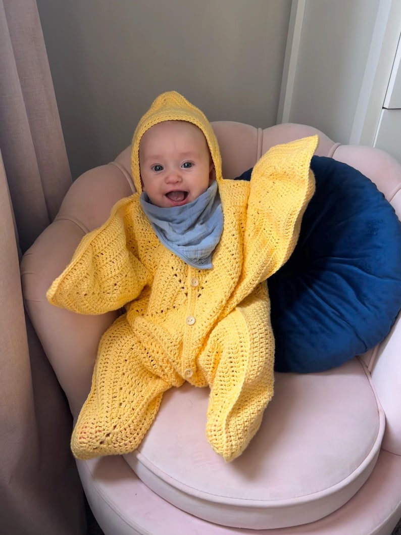 Star Baby Suit Crochet Pattern