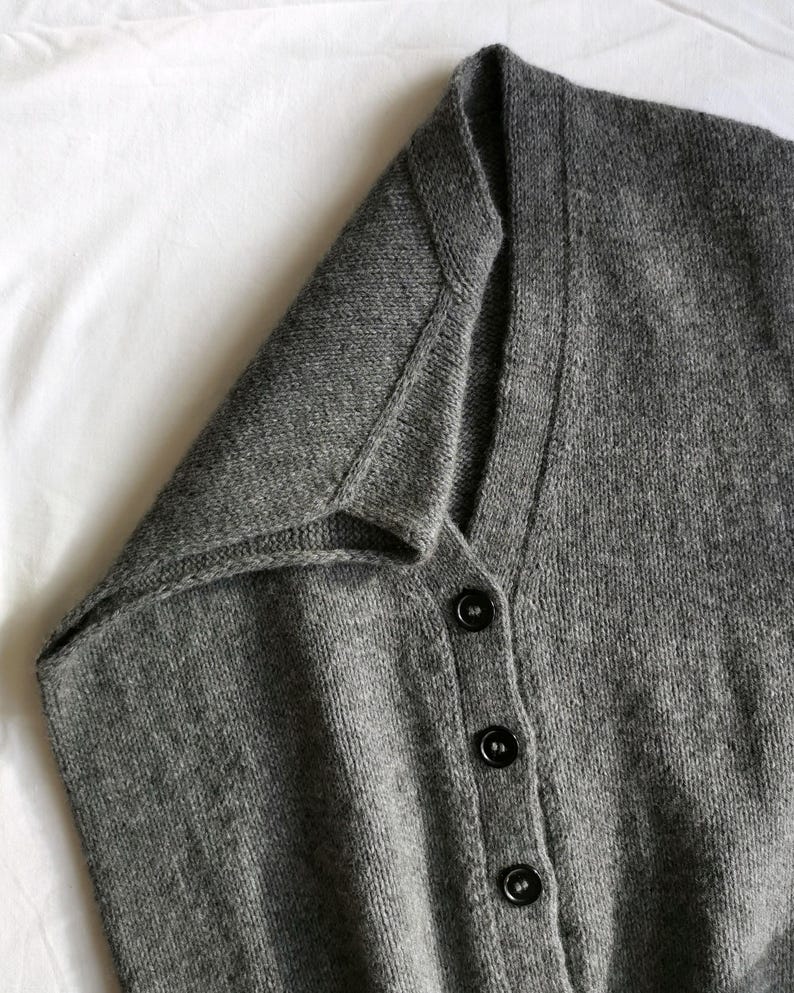 Stoneleaf Vest Knitting Pattern