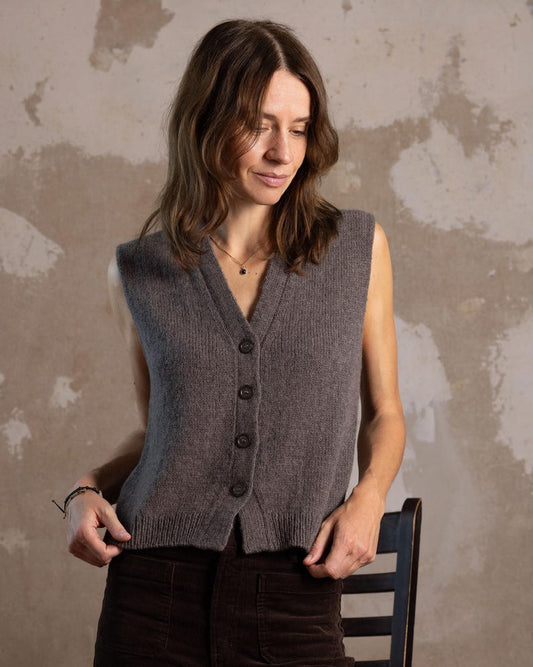 Stoneleaf Vest Knitting Pattern