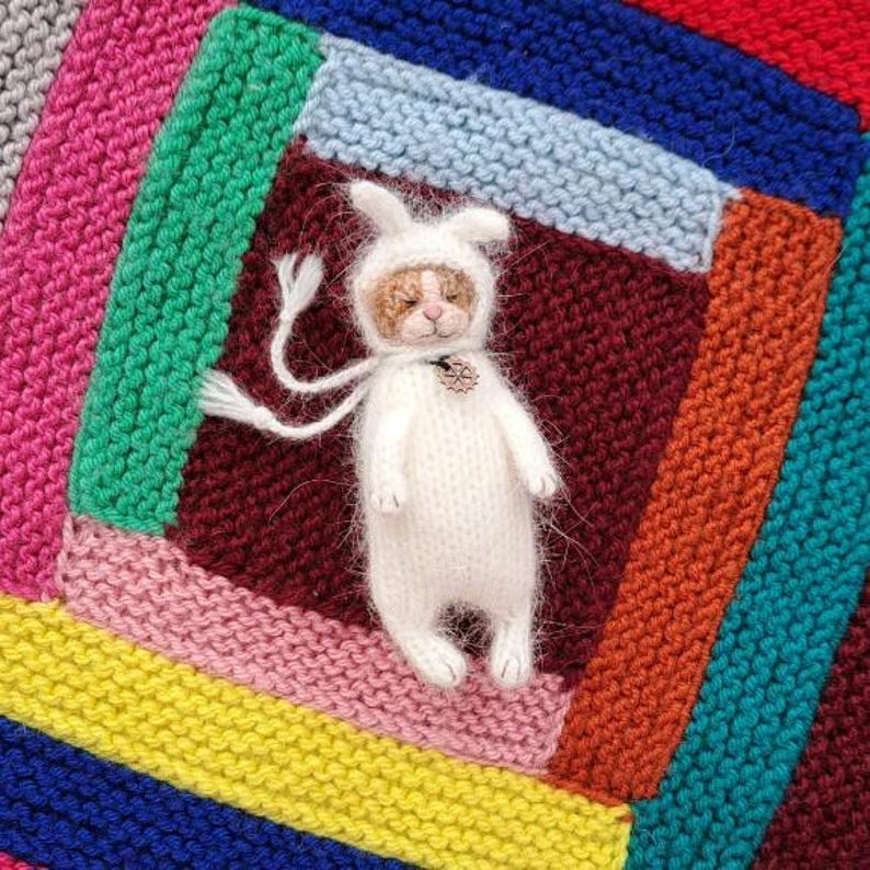 Fluffy Kitten Knitting Pattern