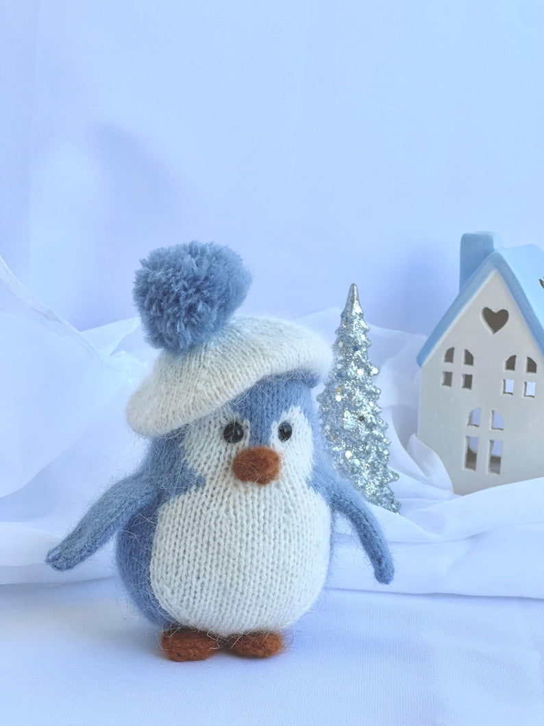 Frosty Penguin Knitting Pattern
