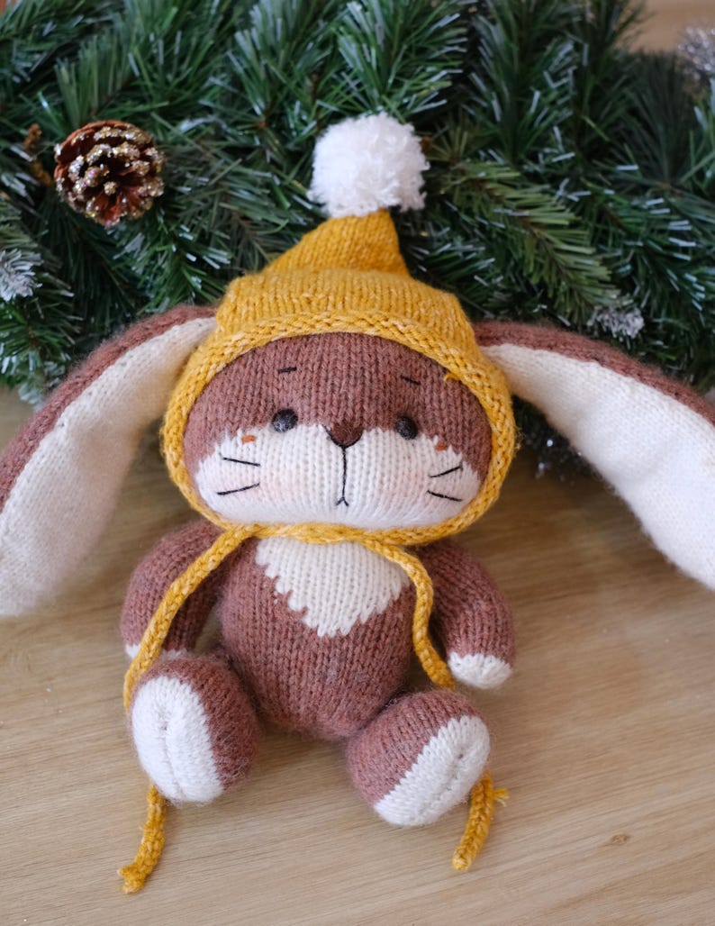 Honeybun Bunny Knitting Pattern