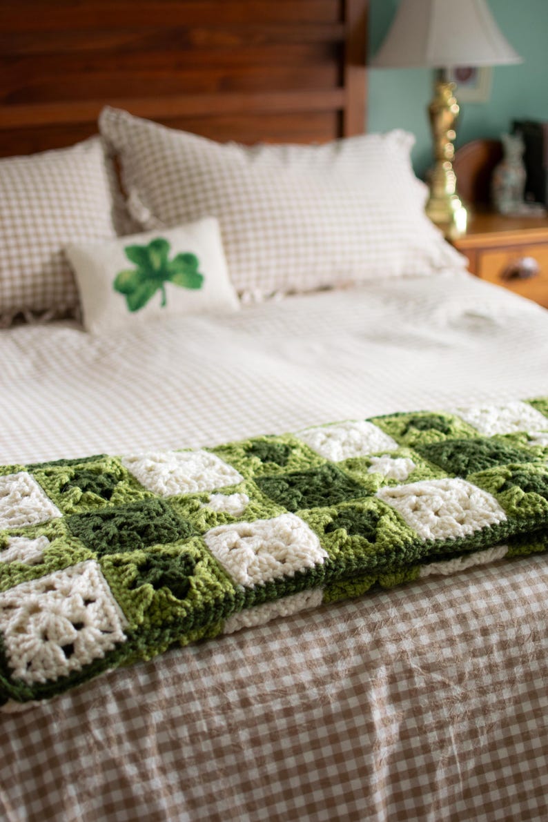 Cloverfield Blanket Crochet Pattern