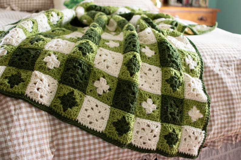 Cloverfield Blanket Crochet Pattern