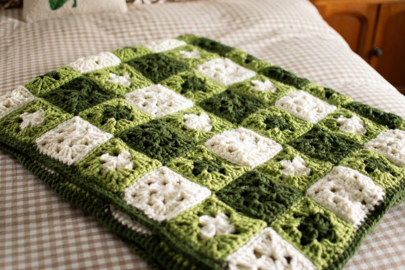 Cloverfield Blanket Crochet Pattern