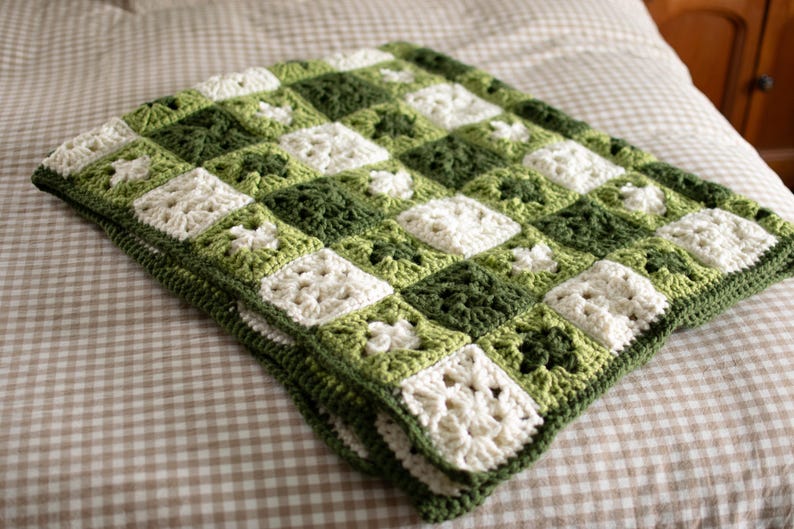 Cloverfield Blanket Crochet Pattern